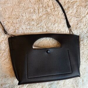 sondra roberts Elegant Black Leather Handbag